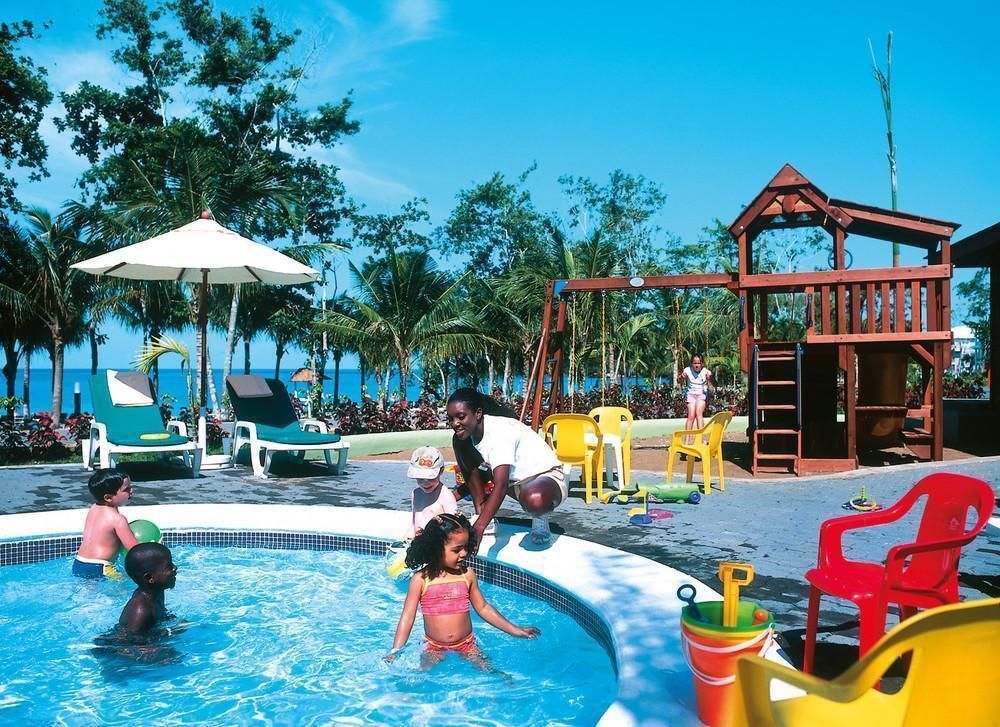 HOTEL RIU NEGRIL 3* (Jamaica) - from C$ 222 | iBOOKED